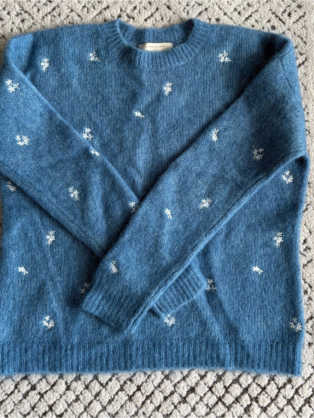 Sezane Cornflower Blue Crewneck Sweater with Floral Detailing Sz XS - Picture 2 of 4